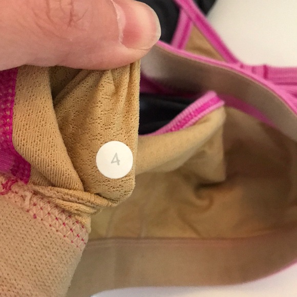 Lululemon tank - Picture 3 of 3